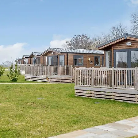 Woodland Lakes Lodges Thirsk