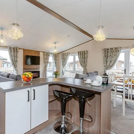 Resort Woodland Lakes Lodges